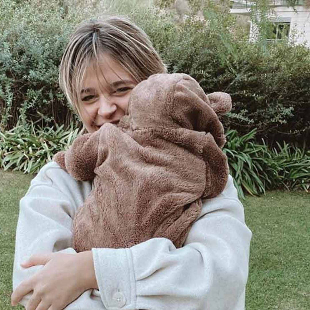 Laura Escanes se derrite con la risa contagiosa de su hija Roma