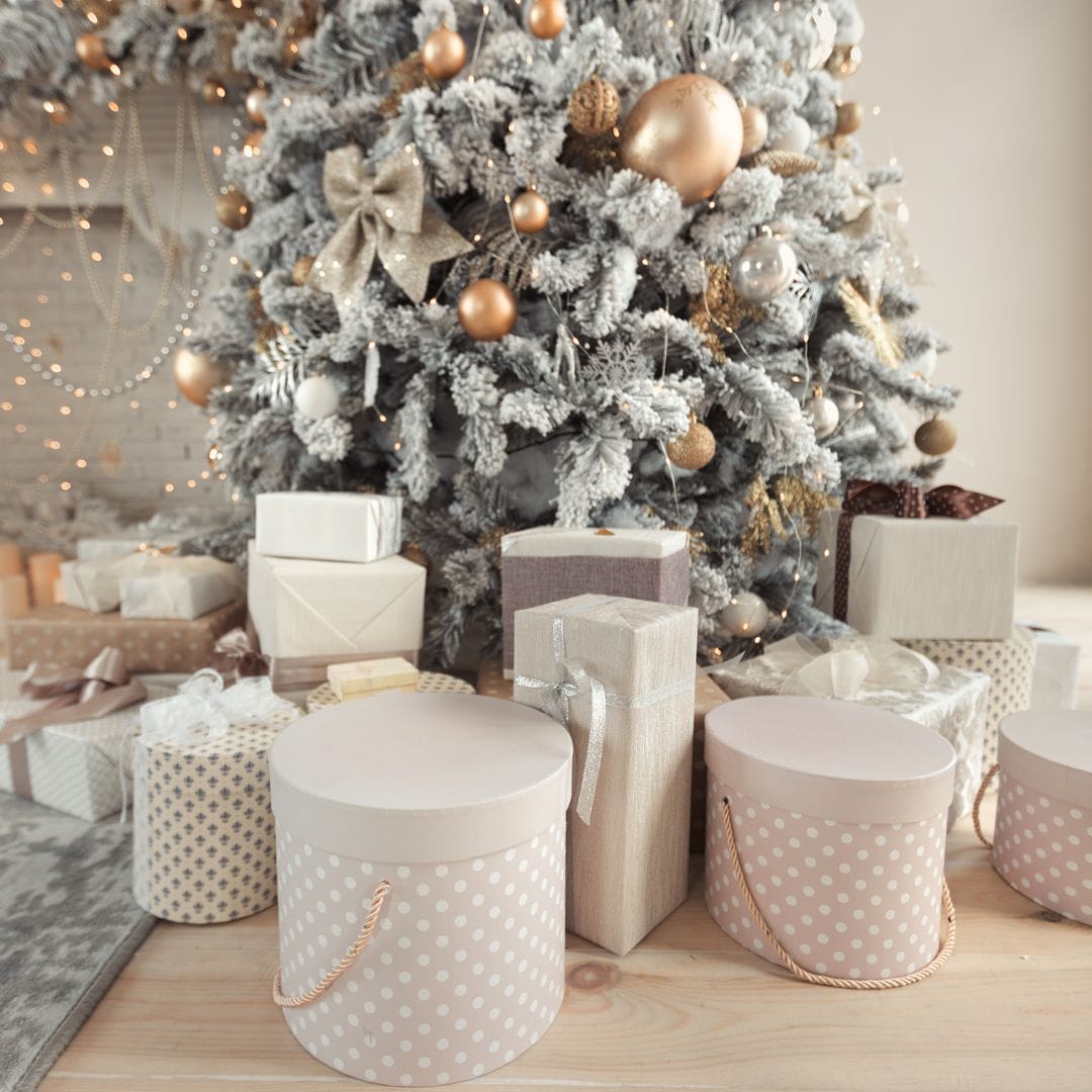 ¿Árbol de Navidad verde o blanco? Cómo acertar con el color y las claves para una decoración sencilla y efectiva