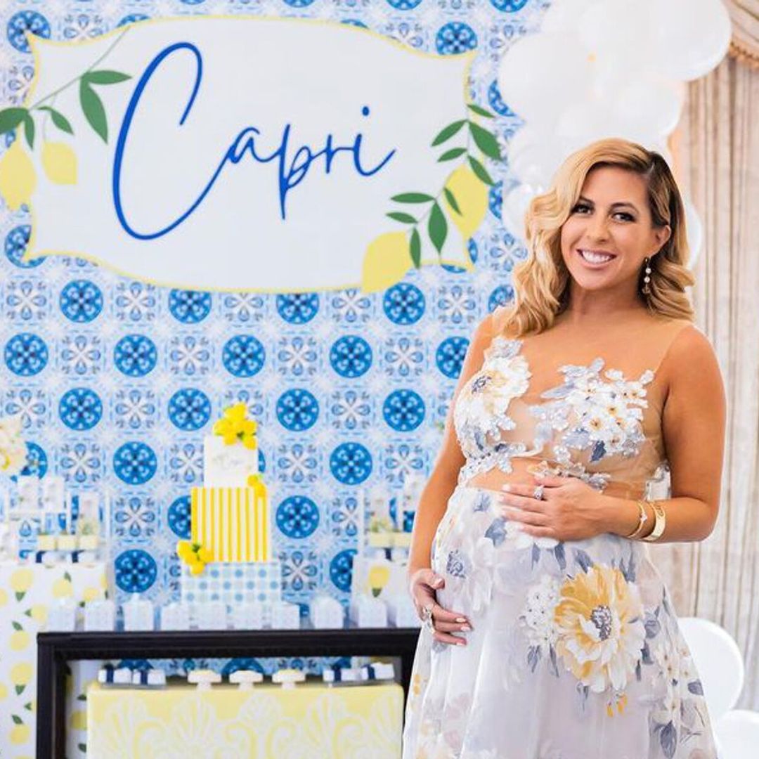 Chiquibaby celebra su baby shower y revela el significado del nombre de su hija Capri Blu