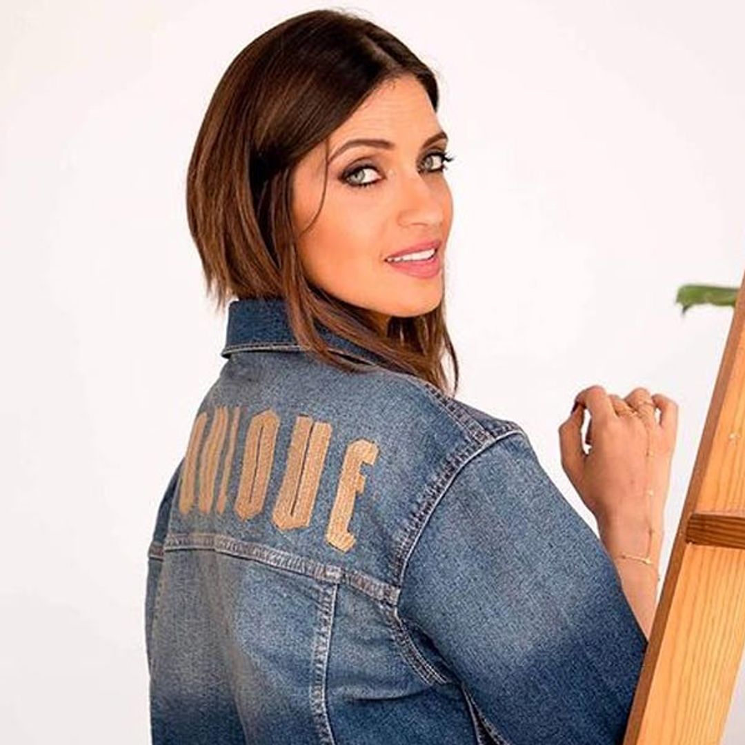 Sara Carbonero lo tiene claro: esta es la chaqueta infalible para sobrevivir al entretiempo