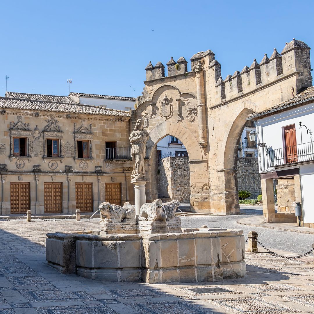 Fuente de los Leones, plaza del Pópulo, Baeza, Jaén