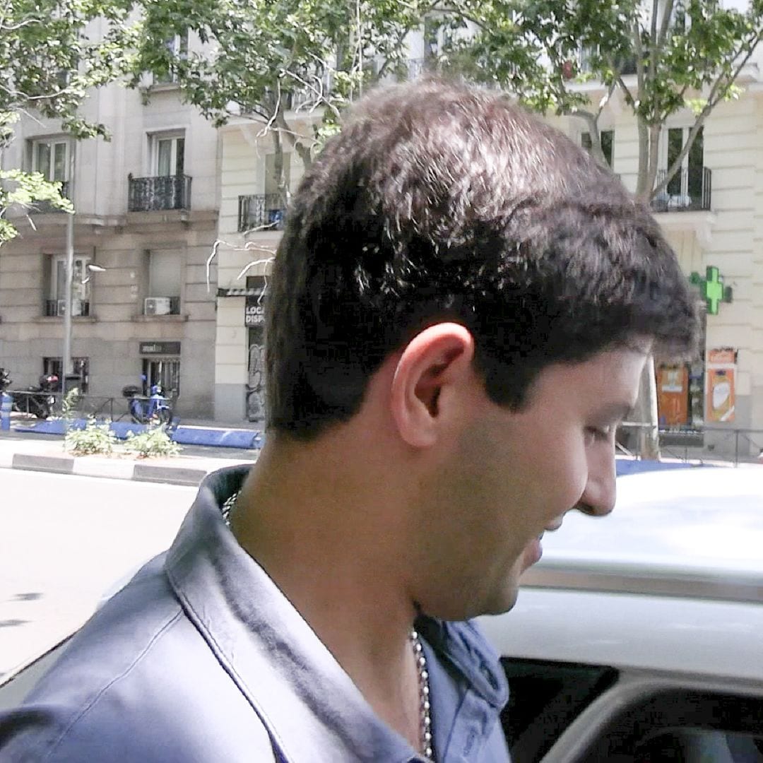Juan Urquijo visita a su hermana Teresa en el hospital por el nacimiento de su sobrino Lucas