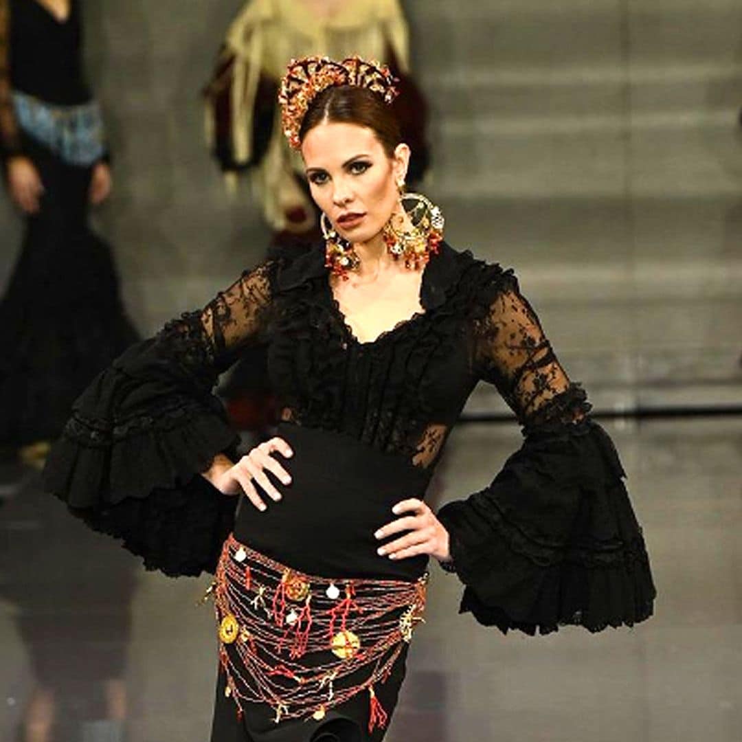 Jessica Bueno, puro poderío en su regreso a las pasarelas