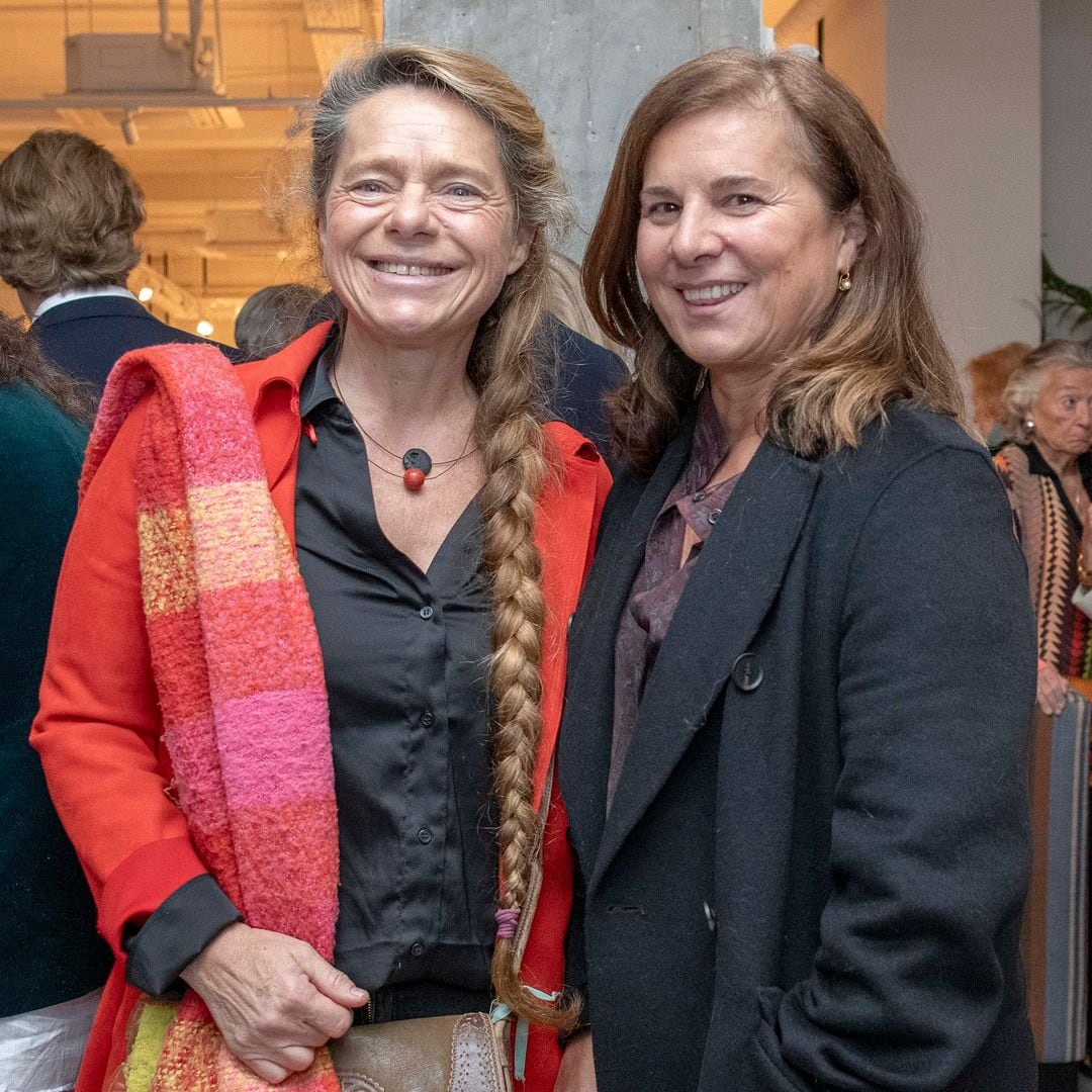 Sol de la Quadra-Salcedo, hija del aventurero Miguel de la Quadra-Salcedo, con la periodista Ana Fariña