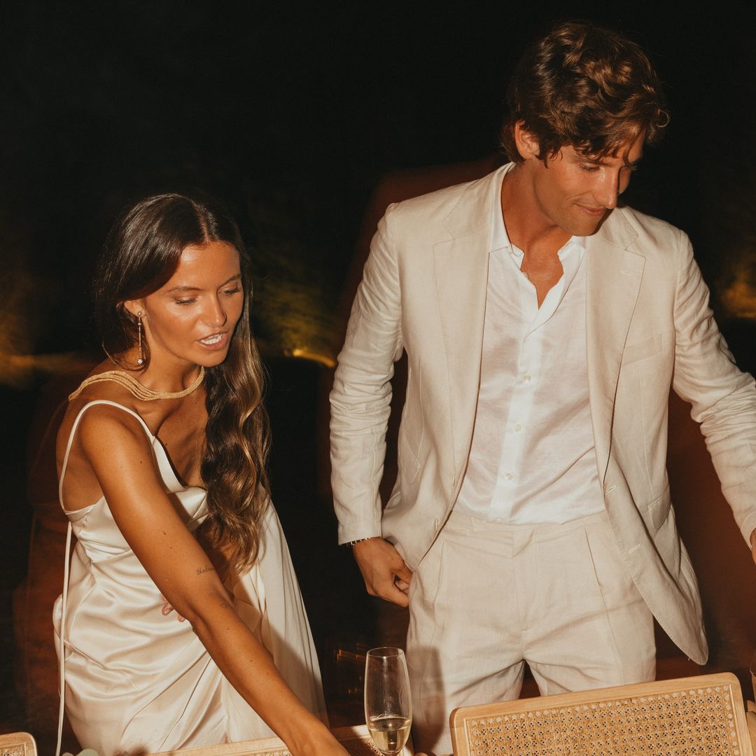 Bea Gimeno celebra su aniversario con Nacho Aragón con imágenes inéditas de su boda: "2 años de la mejor decisión de mi vida, te quiero mucho"