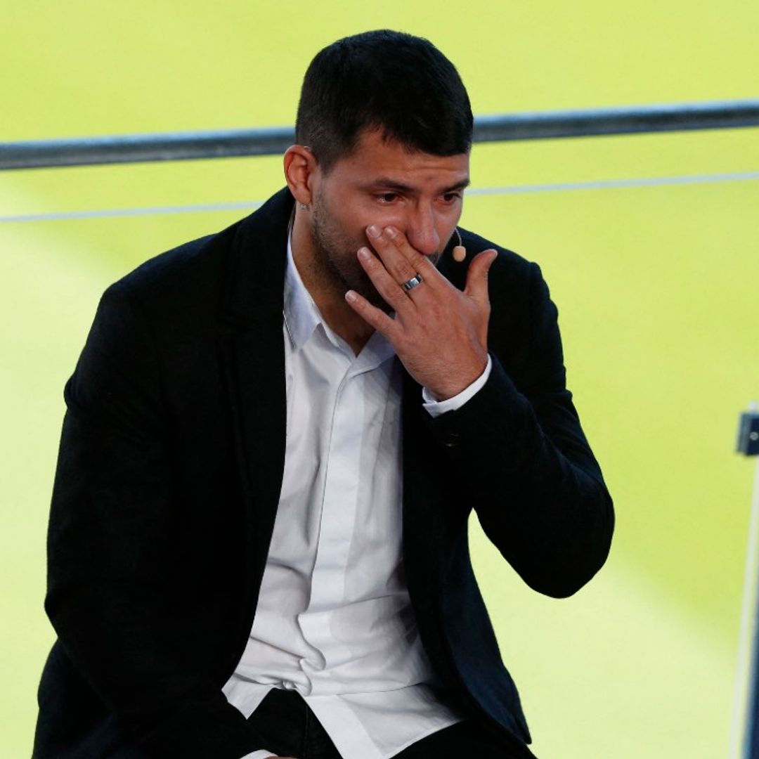 El Kun Agüero anuncia su retirada del fútbol entre lágrimas