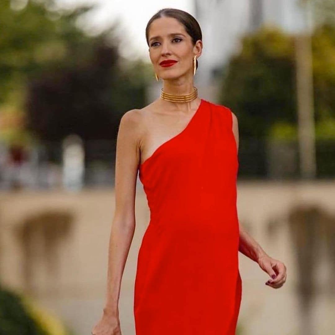 15 looks de invitada te encantarán si estás embarazada y podrás reutilizar después