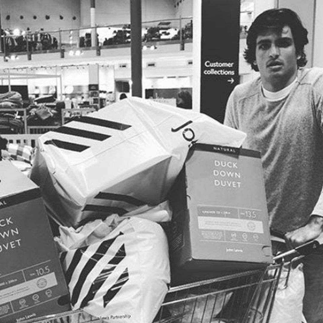 Carlos Sainz Jr. se muda a Londres (y no parece hacerle gracia lo que eso supone)