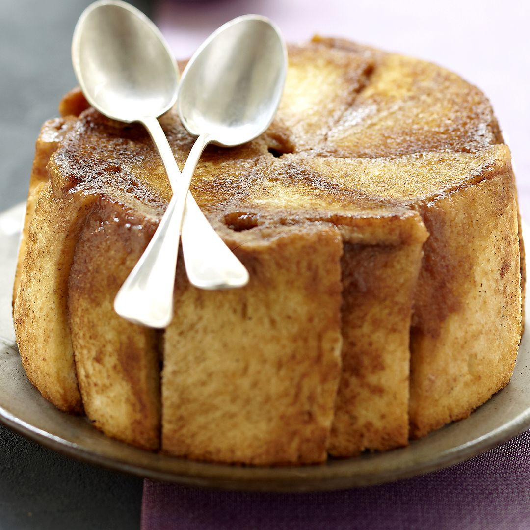 El postre de manzana que adoran los británicos y es perfecto para endulzar el otoño: tierno, reconfortante y muy goloso