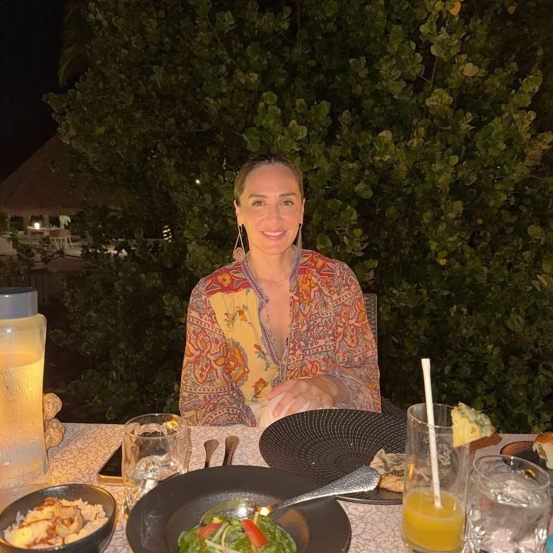 Tamara Falcó y su idílico verano junto a Iñigo Onieva y su madre: cena con vistas y buceo con tiburones