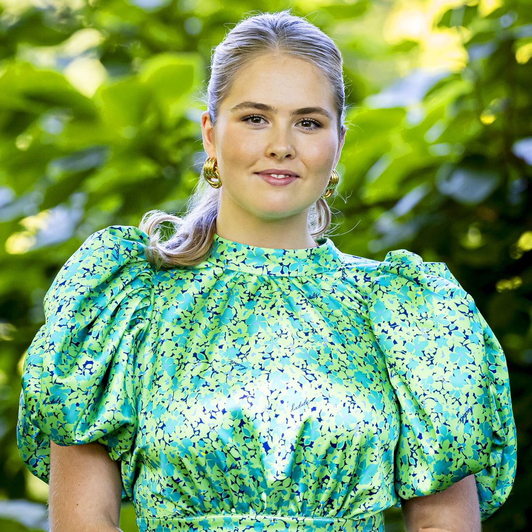 Amalia de Holanda se escapa a Grecia: vacaciones de ensueño con sus amigas