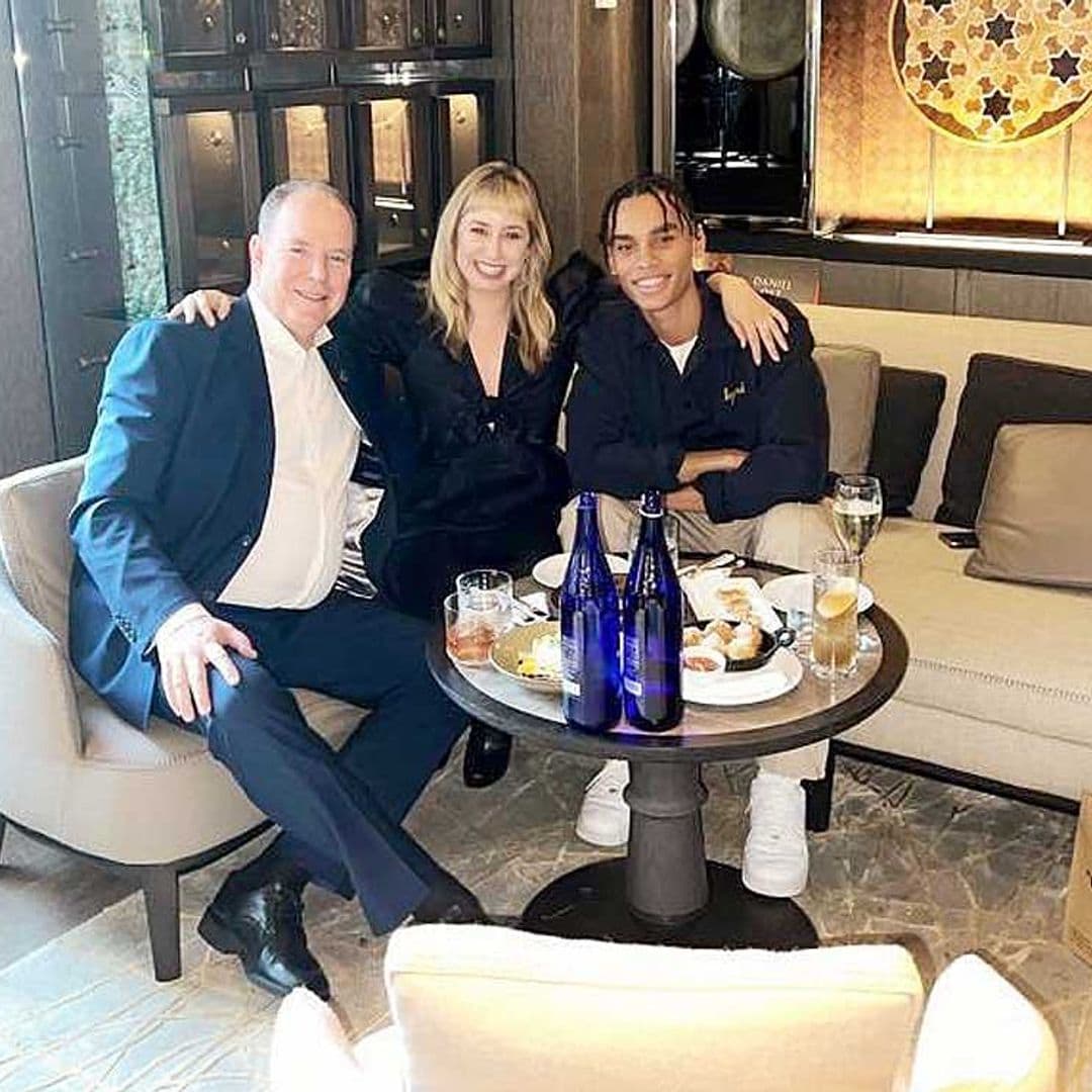 La primera imagen de Alberto de Mónaco con sus dos hijos mayores