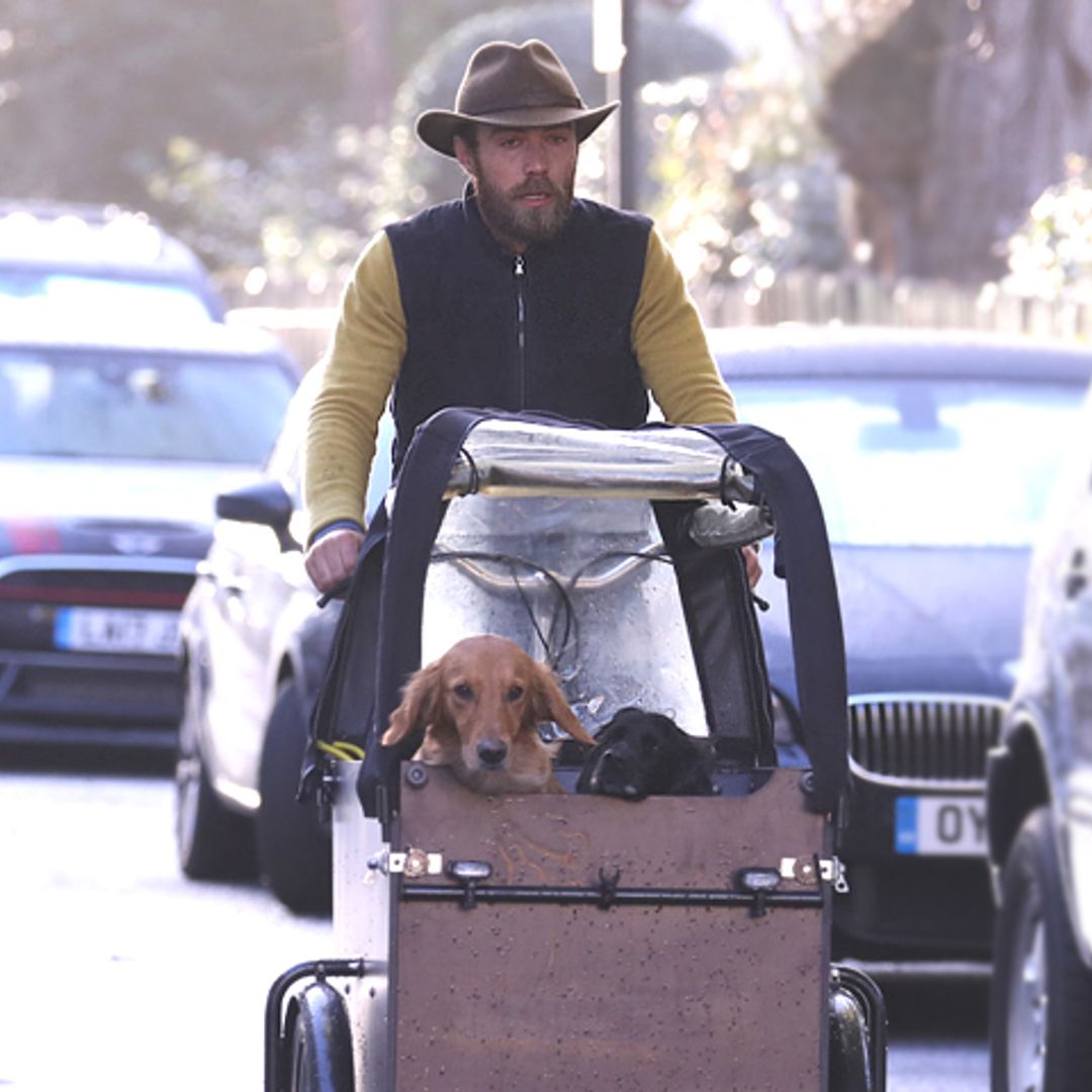 Los perros de James Middleton acaparan todas las miradas en su peculiar paseo en bici