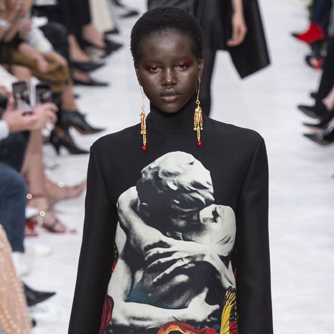 Cuando la poesía se da la mano con la moda, por Pierpaolo Piccioli para Valentino