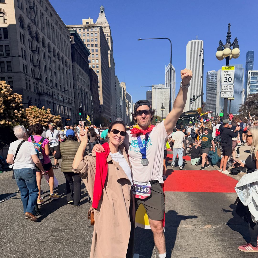 La intensa declaración de amor de Íñigo Onieva a Tamara Falcó tras correr la maratón de Chicago en medio de un nuevo hito empresarial