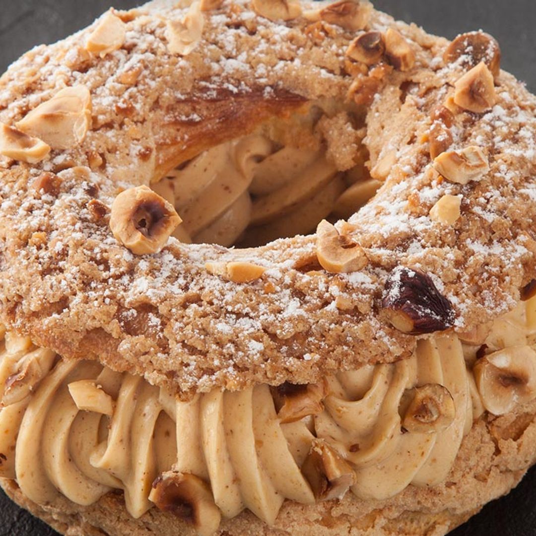 'Paris brest' relleno de muselina de praliné de avellanas