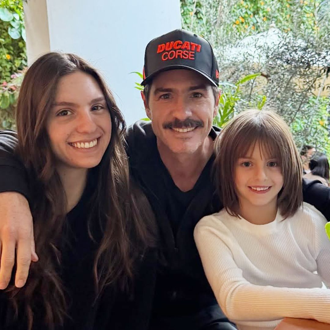 Mauricio Ochmann celebra el cumpleaños 22 de su hija Lorenza junto a Kailani