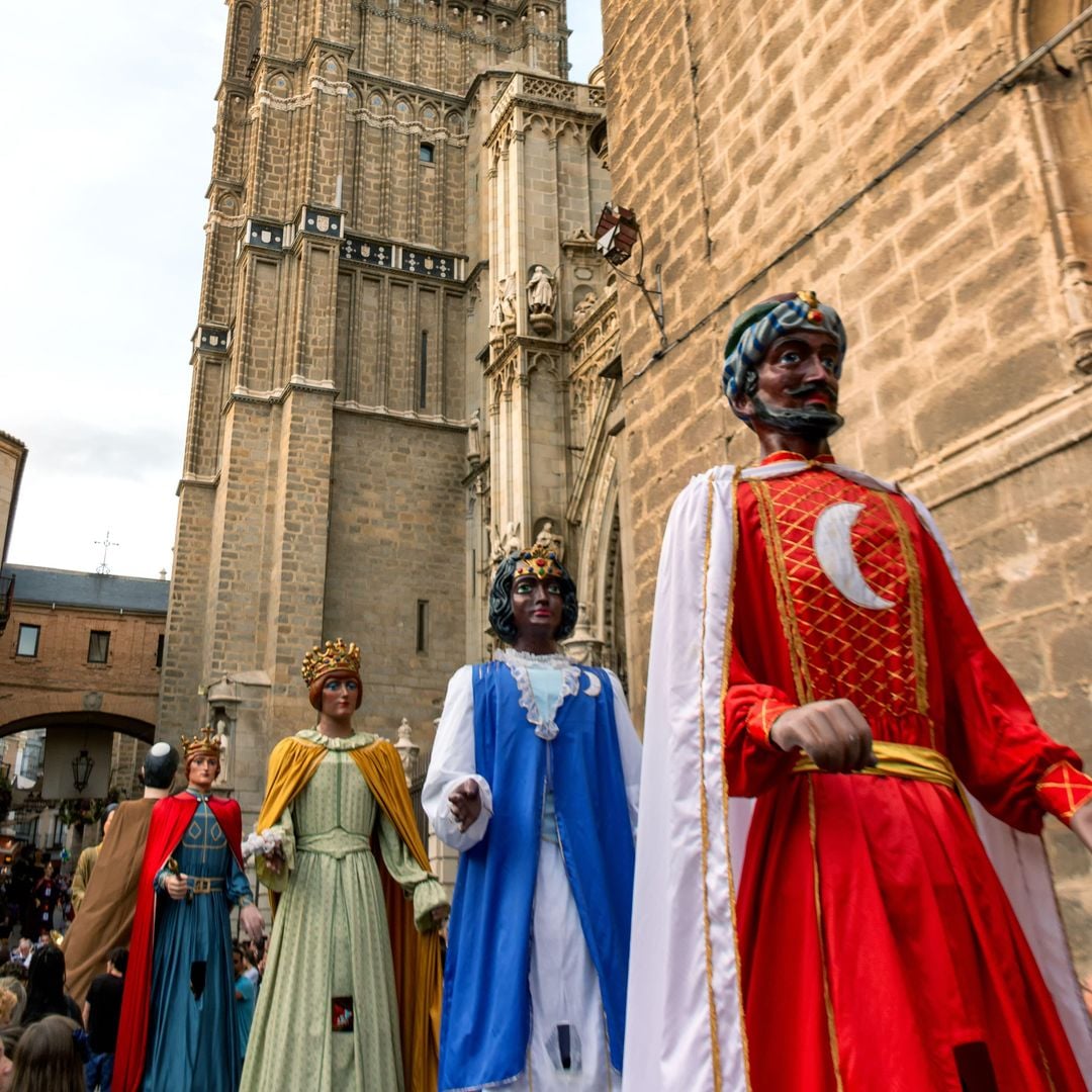 Gigantes en el desfile de la Tarasca, Corpus, Toledo