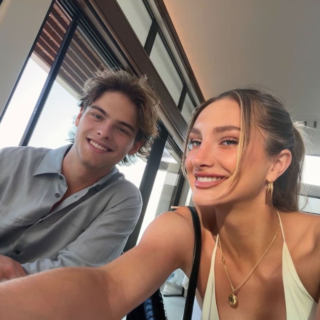 Mathilde Pinault, hijastra de Salma Hayek, celebra a su hermano Augustin por sus 19 años