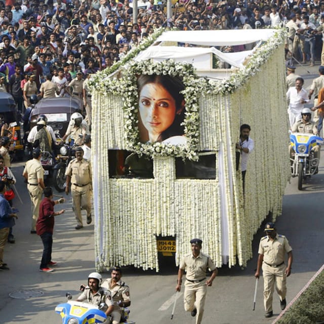 sridevi kapoor3 gtres