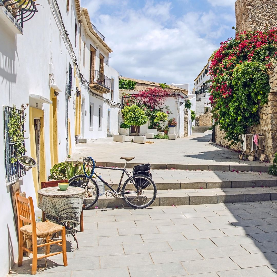 Calles del casco viejo de Ibiza