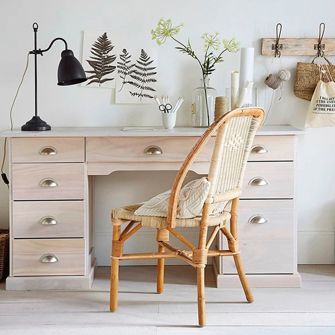 Descubre cómo blanquear la madera para renovar tus muebles