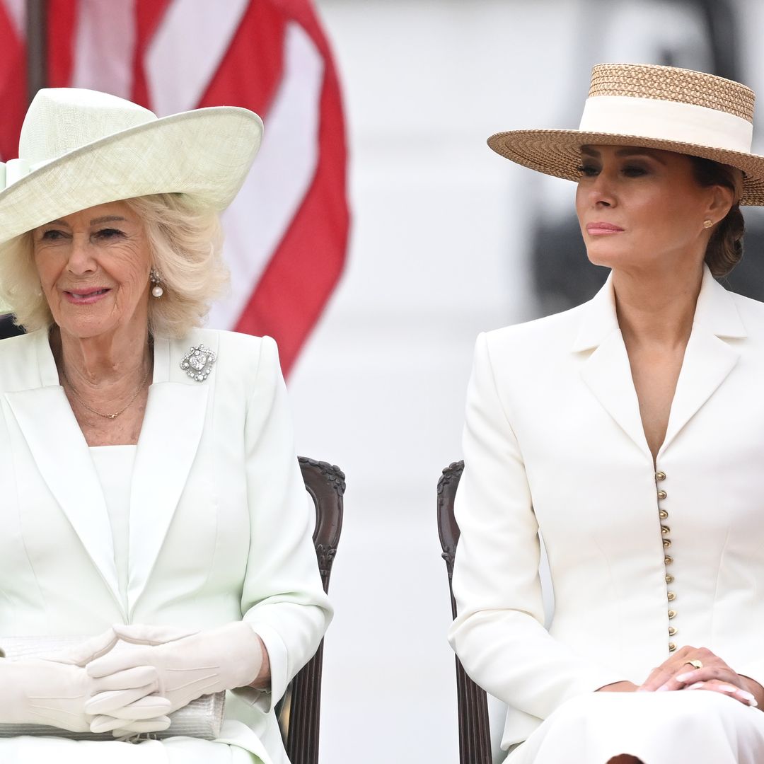 La reina Camilla reaparece con el histórico broche de diamantes de Isabel II junto a Melania Trump