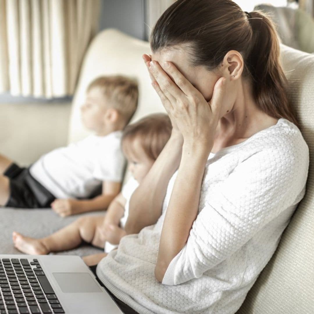 ¿Tú también te sientes culpable por no dedicarle tiempo a tus hijos?