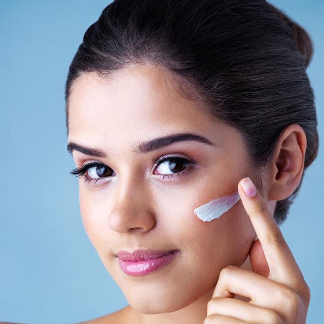 Esenciales de belleza: Cremas que te protegen de la luz azul