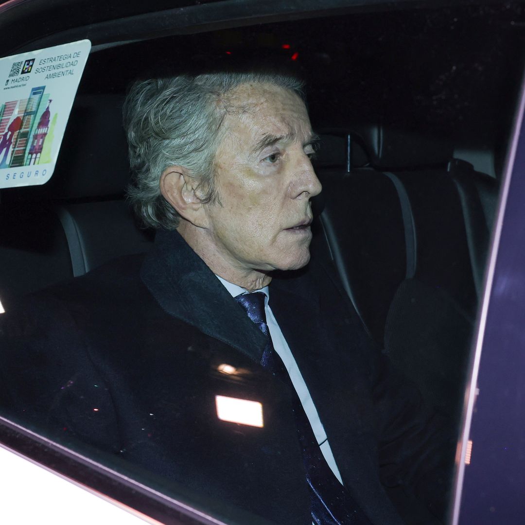 La familia Alba y Alfonso Díez se reúnen para recordar a la Duquesa 11 años después de su muerte en Liria