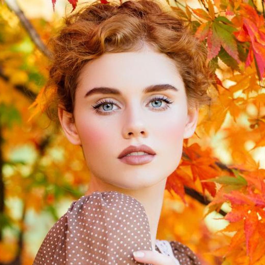 Descubre las tendencias en color para teñir tu cabello en otoño