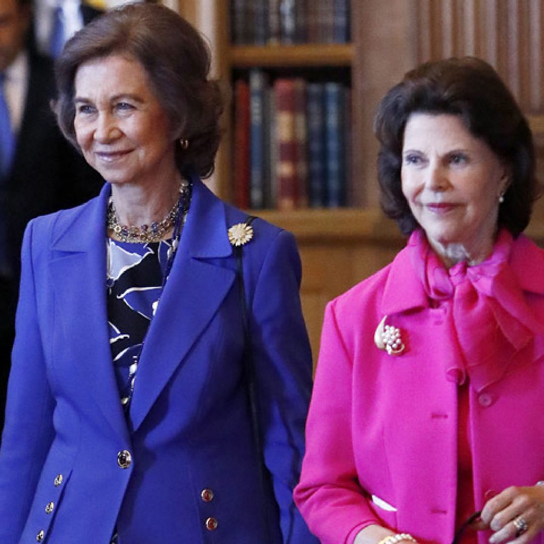 La reina Sofía y Silvia de Suecia unen fuerzas contra la demencia y la princesa Sofia aprende de las 'maestras'