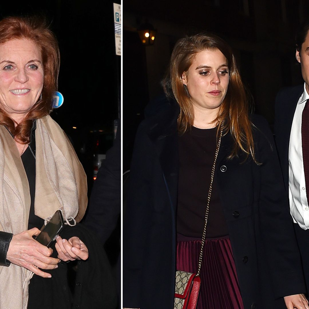 Beatriz de York y su novio, Edoardo Mapelli, disfrutan de la noche londinense con Sarah Ferguson