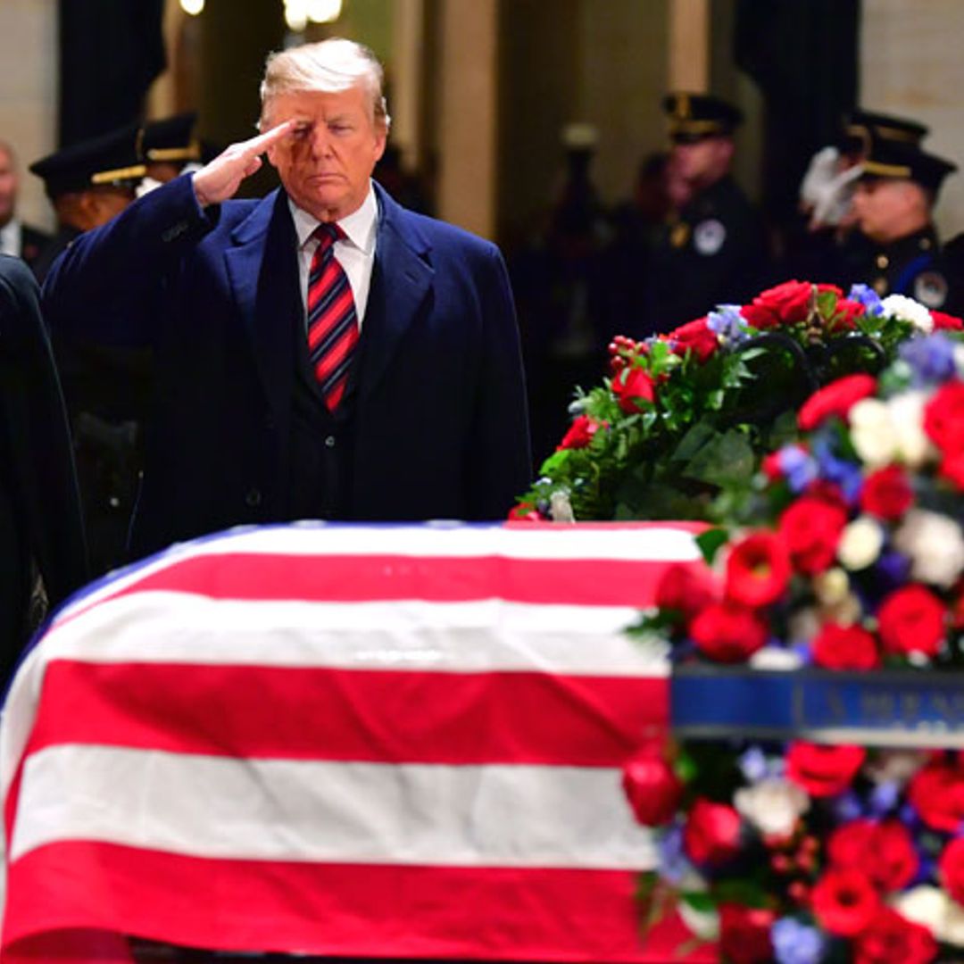 Trump arropa a la familia de George H.W. Bush en su último adiós al expresidente