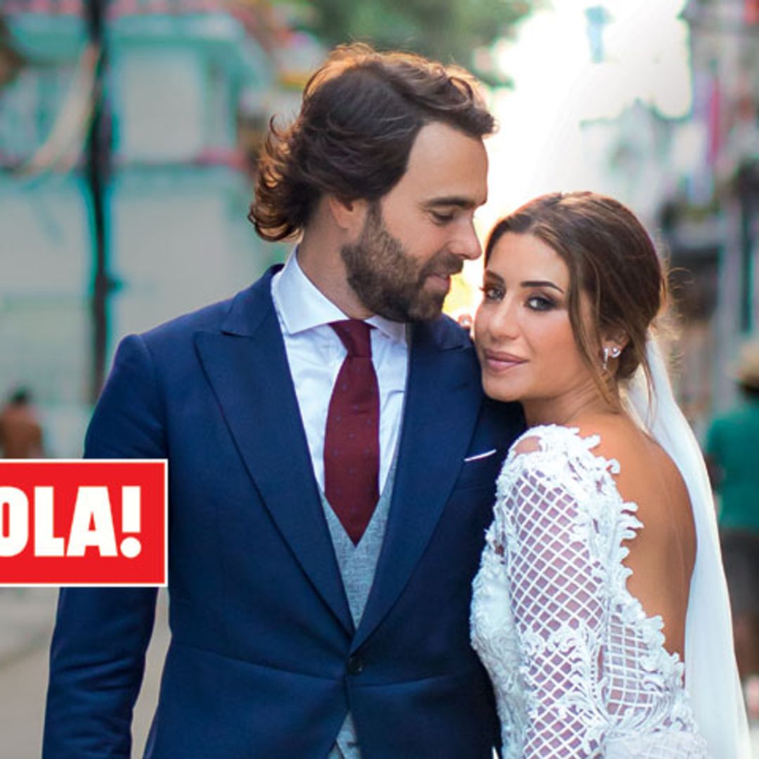 Los dos trajes de la novia y una moto con sidecar... las curiosidades de la boda de Elena Tablada y Javier Ungría