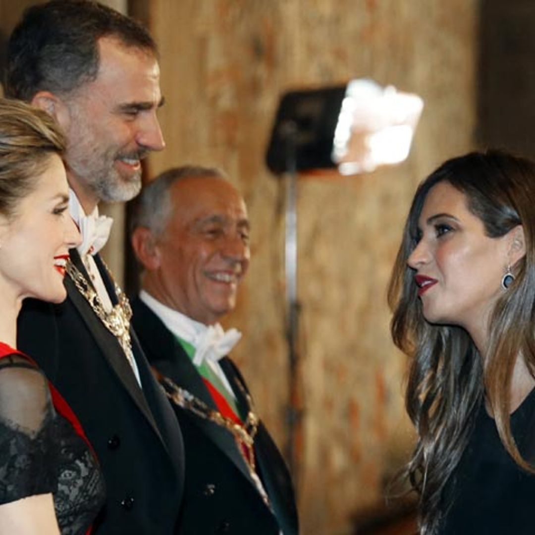 El cariñoso reencuentro de los Reyes con Sara Carbonero e Iker Casillas