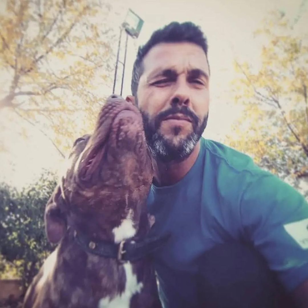 Juan Antonio Rosa, el educador canino que ha enamorado a la actriz Adriana Ugarte