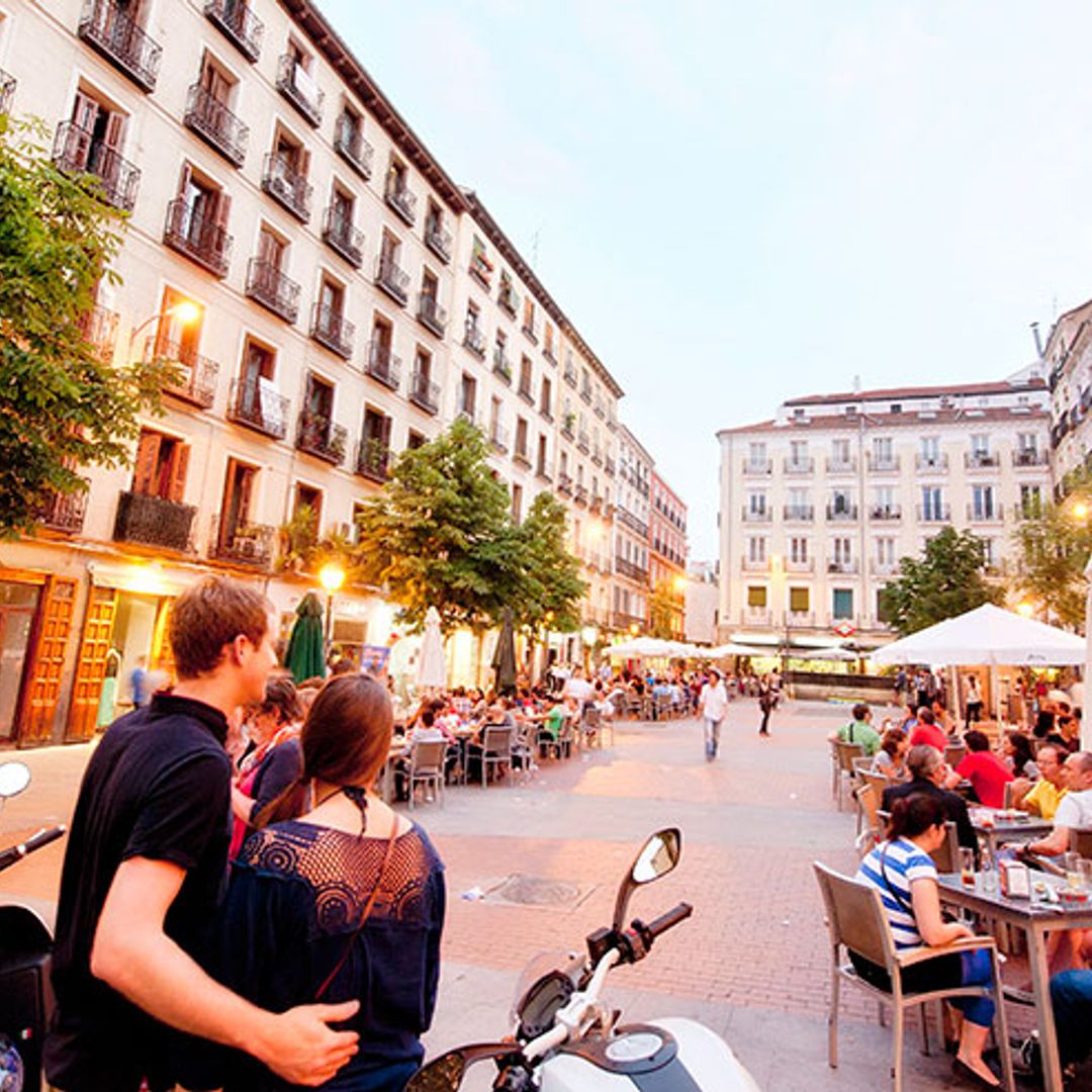 Una vuelta (o dos) por Chueca, el barrio madrileño más trendy y con más ambiente