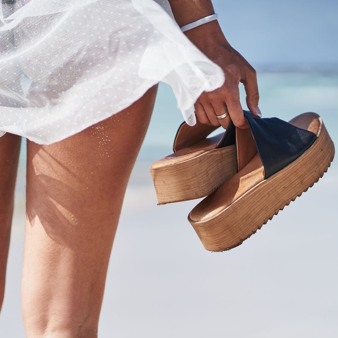 Estas sandalias rebajadas serán tu mejor compra de verano (y cuestan menos de 30 euros)