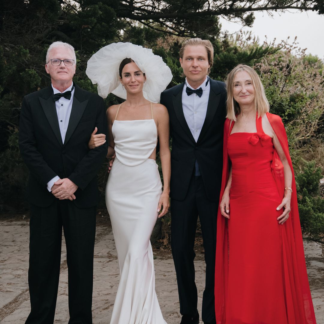 LA BODA DE GALA GONZÁLEZ Y JOHN STEINER SOFISTICACIÓN Y LUJO EN UNA CELEBRACIÓN ÚNICA Y LLENA DE DETALLES