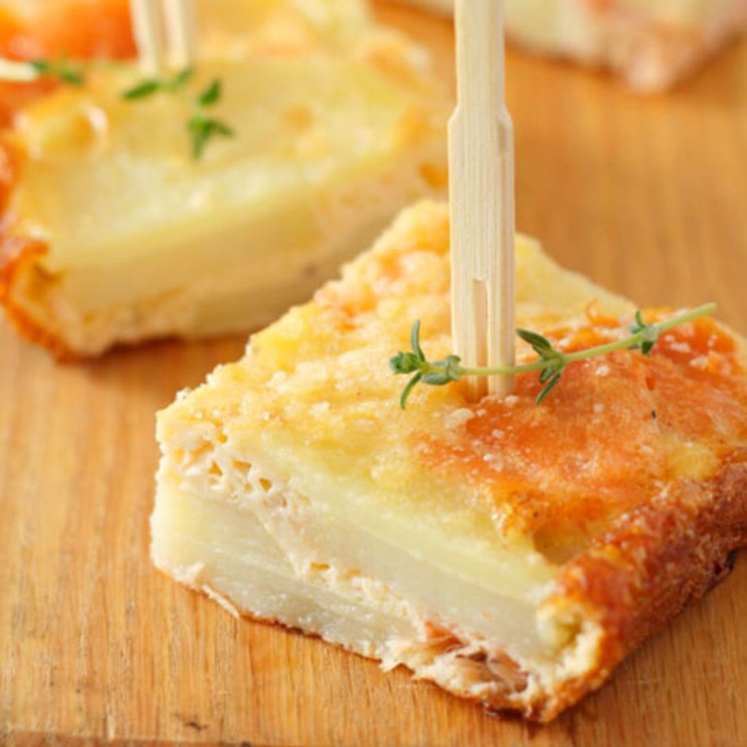 Pinchos de tortilla con salmón