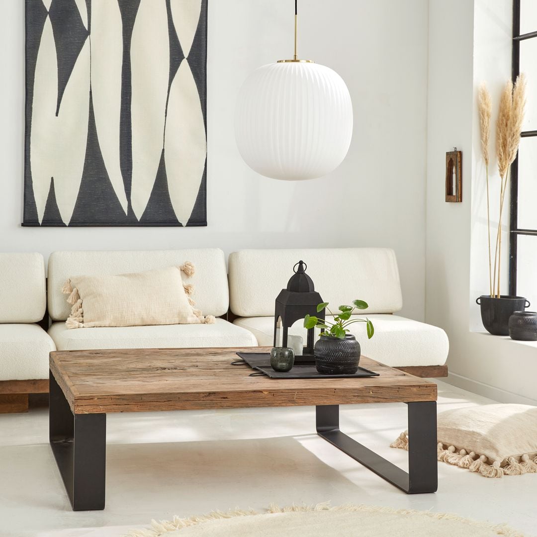 Cómo elegir la mesa de centro ideal para tu salón: 10 claves para lograr un espacio equilibrado y con estilo