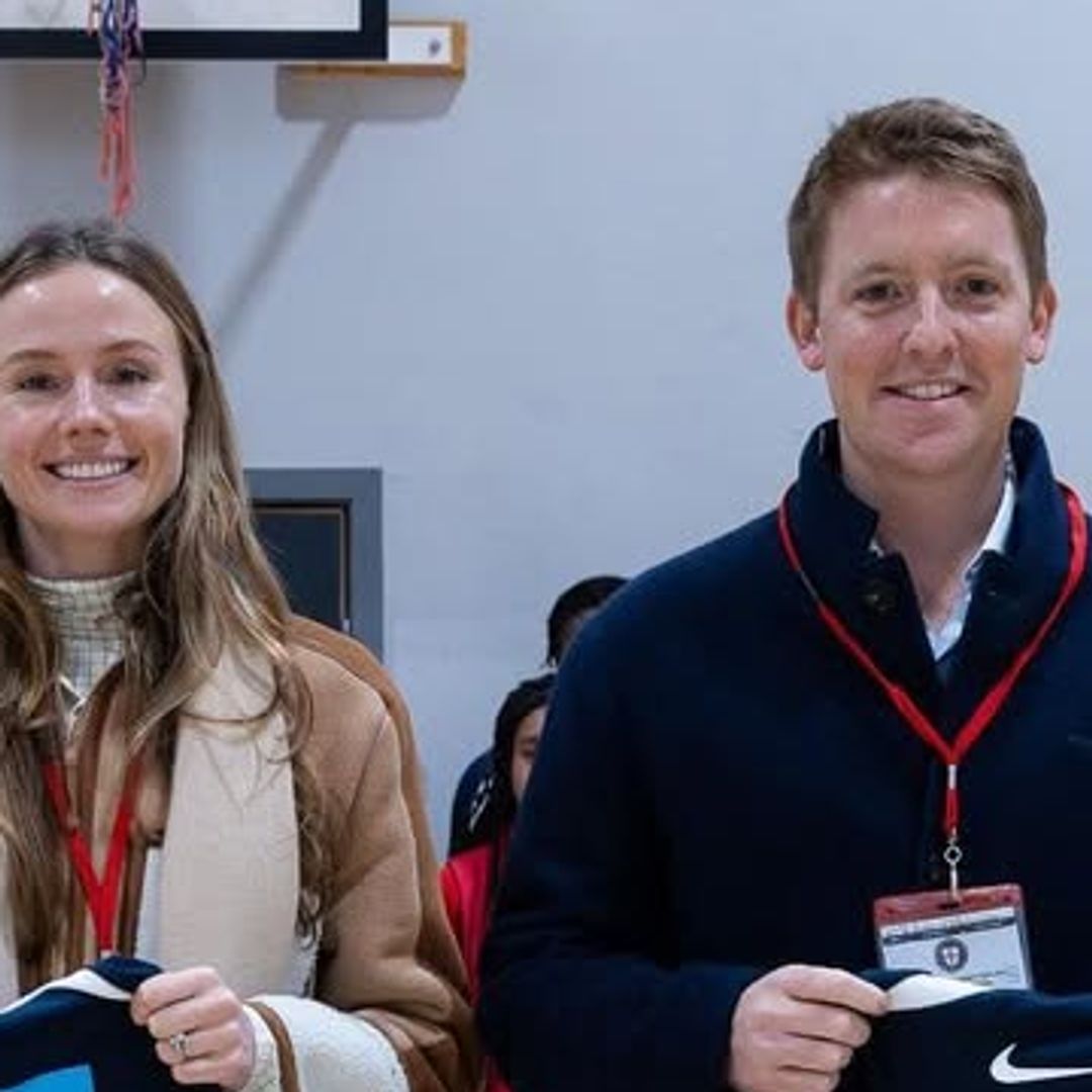 El duque de Westminster aparece en público con su esposa tras verse obligado a vender una cartera de propiedades valorada en 700 millones