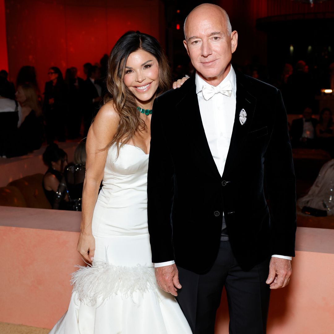 La emoción de Jeff Bezos al reencontrarse con Lauren Sánchez tras su viaje al espacio