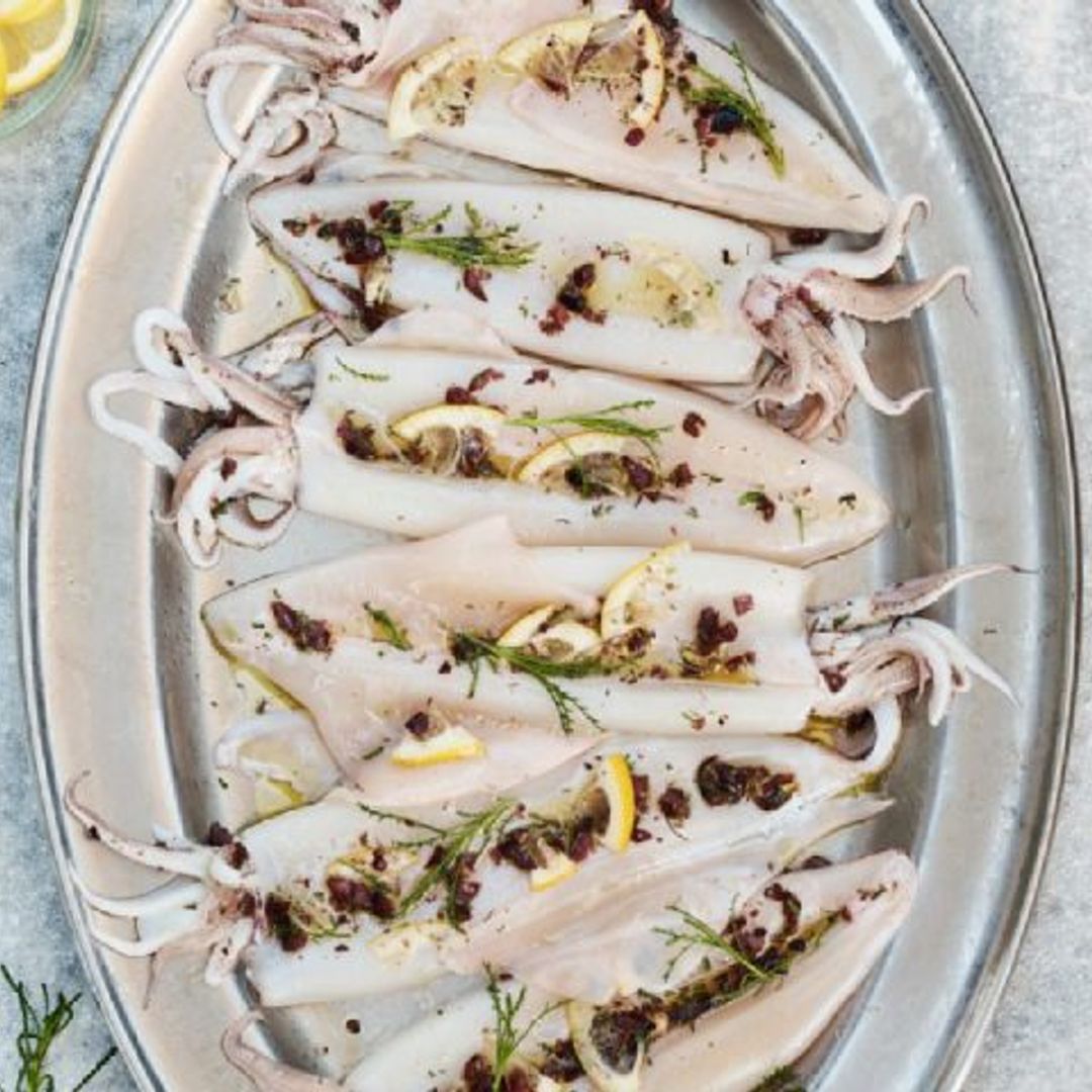 Calamares a la plancha con vinagreta mediterránea