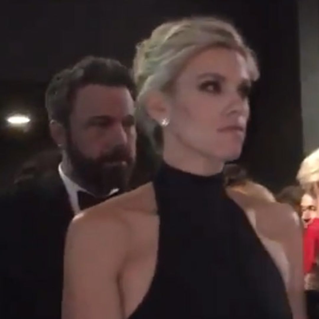 Ben Affleck y su novia, Lindsay Shookus, de incógnito en los Emmy