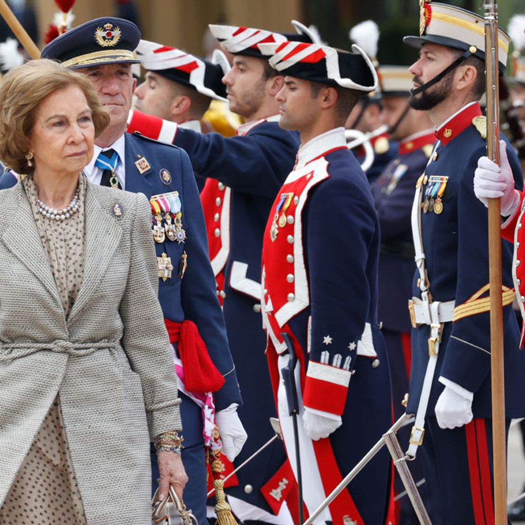 Doña Sofía retoma su agenda tras las vacaciones de Pascua presidiendo un acto castrense