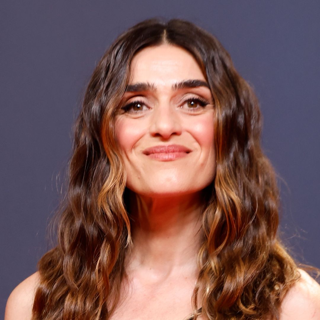 Olivia Molina rompe su silencio sobre el radical cambio de vida de su tío, Miki Molina, tras mudarse a un pueblo de seis habitantes