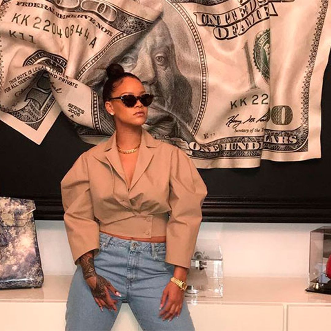 Rihanna y el look con vaqueros que ha copiado a Kaia Gerber