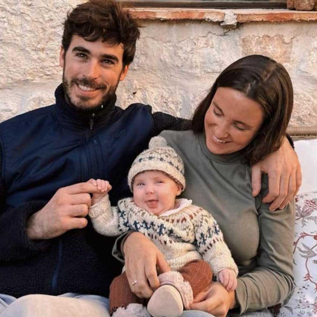 En su 31 cumpleaños, Marta Pombo recibe la felicitación más tierna de su pequeña Matilda de dos meses